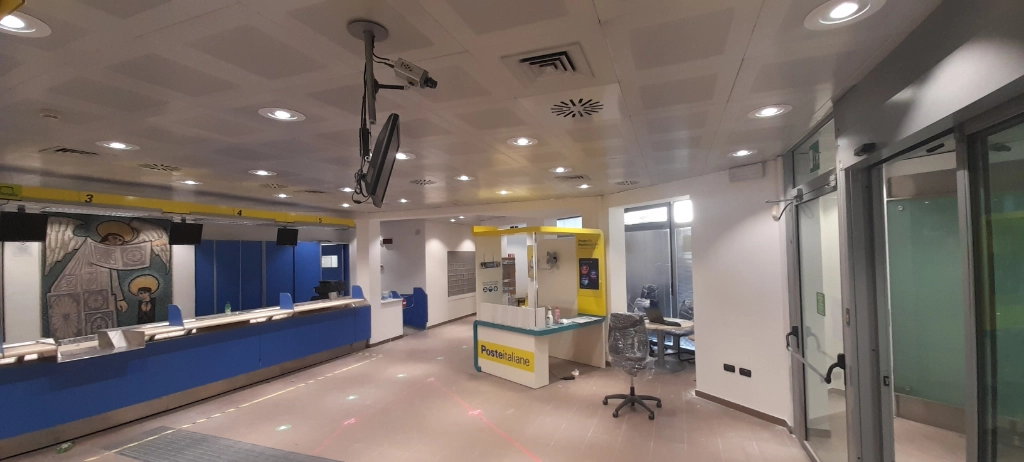 Foto la vori ufficio postale